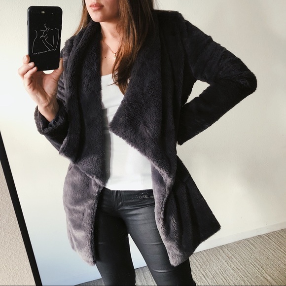 CHARCOAL FAUX FUR CARDIGAN - Picture 2 of 7